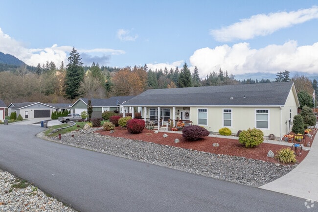 Discover the joys of suburban living in Alger's finest homes.