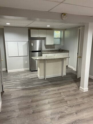 50 Waterbury Ave Unit 2, Stamford, CT 06902