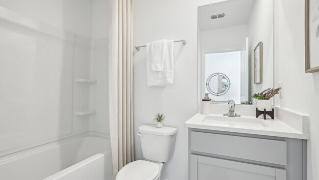 1648 Sourwood Dr, Ruskin, FL 33570 - photo 5