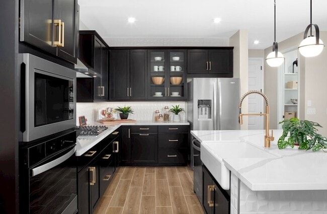 7409 W Peck Dr, Glendale, AZ 85303 - photo 3