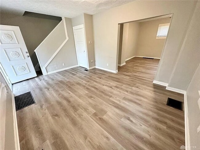 2308 Fauver Ave, Dayton, OH 45420 - photo 3