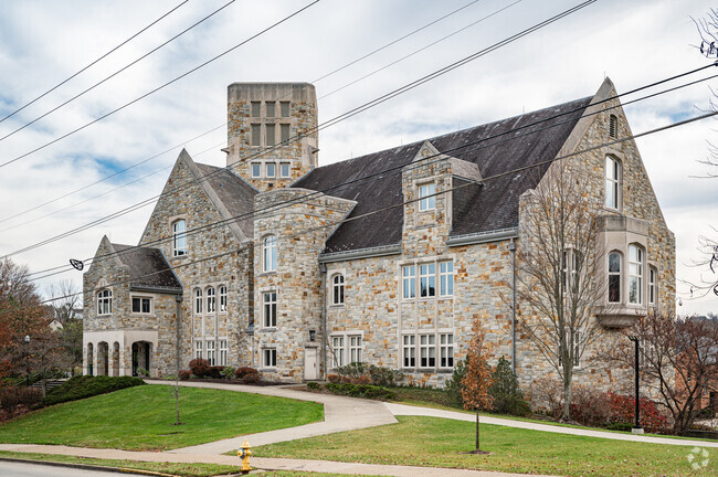An stunning stone building stands proudly near Washington and Jefferson College in Washington.