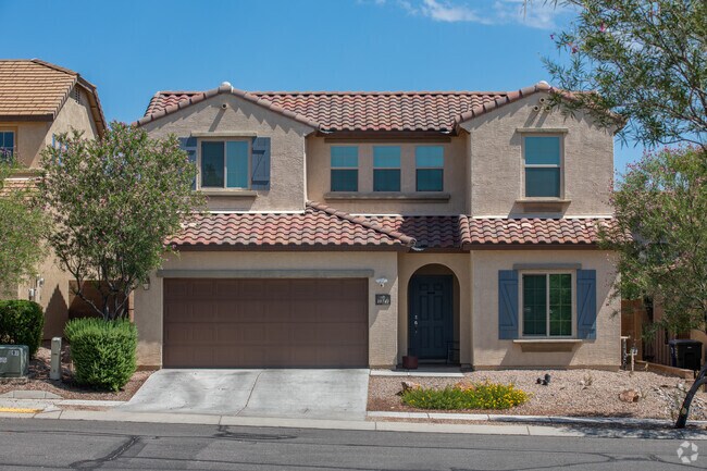 Civano offers a variety of two story and single story homes, with contemporary designs.