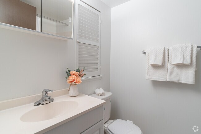 Bridgeport Suites, Bridgeport, PA 19405 - photo 4