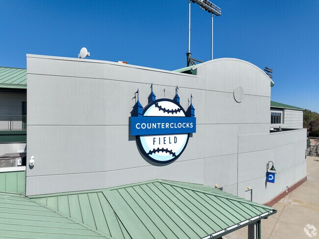 Bryan Station residents support their hometown baseball team, the Lexington Counterclocks.