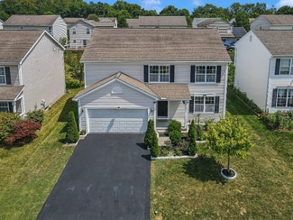 962 Preble Dr, Blacklick, OH 43004