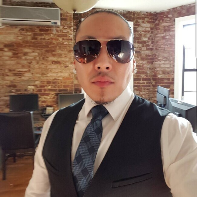Agent Photo