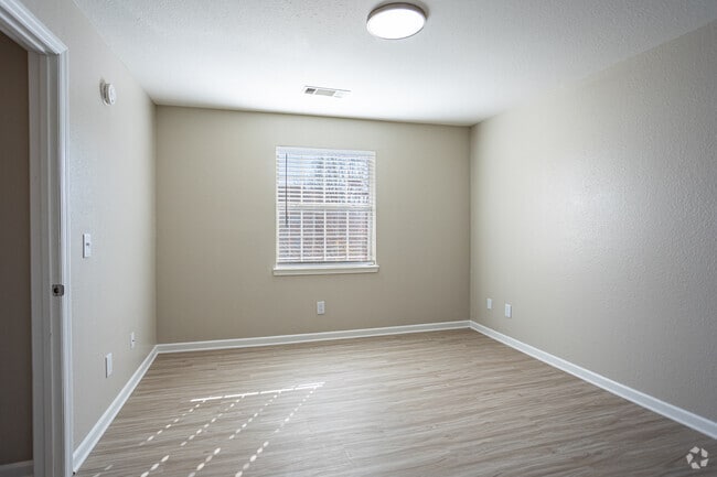 Park Place Apartments, Johnson City, TN 37601 - photo 6