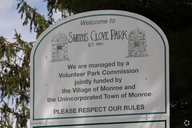 Smith’s Clove Park is a vibrant community park offering a wide range of recreational facilities and programs for all ages.
