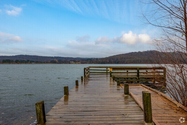 Bob Kidd Lake has easy access for Prairie Grove boaters.