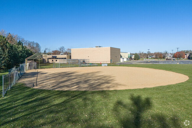 Lakeview Jr High School aims to support children in achieving a successful future.