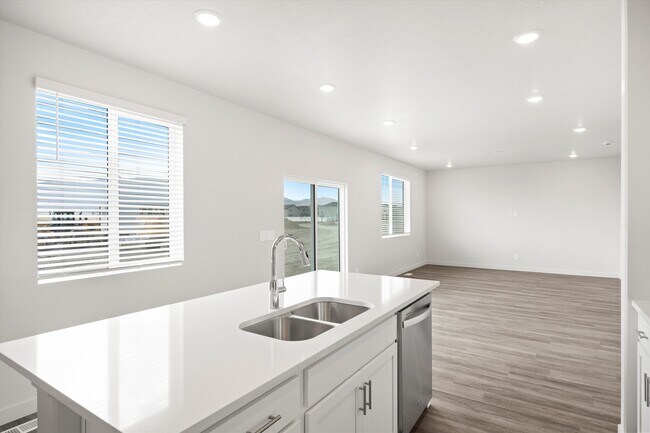 3577 N Browning St unit 37077157, Eagle Mountain, UT 84005 - photo 7