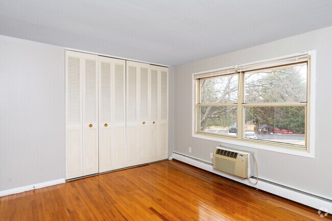 1BR, 1BA - 650SF - Kitchen