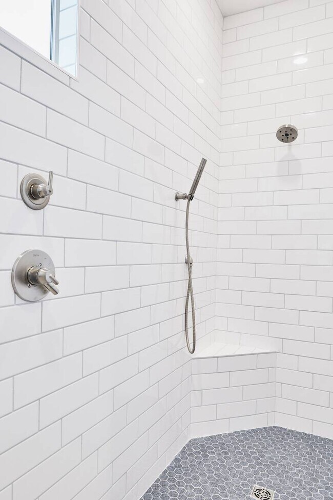 8807 N 173rd Ave, Waddell, AZ 85355 - photo 6