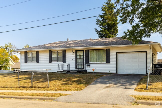 Ranch-style homes can be found throughout Druid Hill.