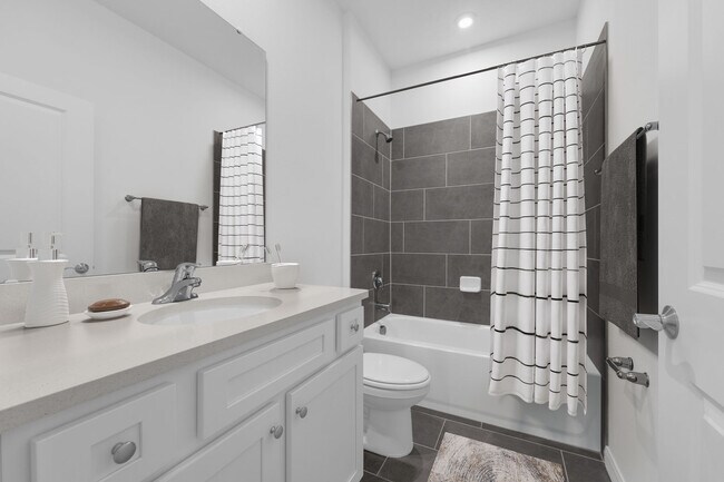 9596 Starling Loop, Leesburg, FL 34788 - photo 4