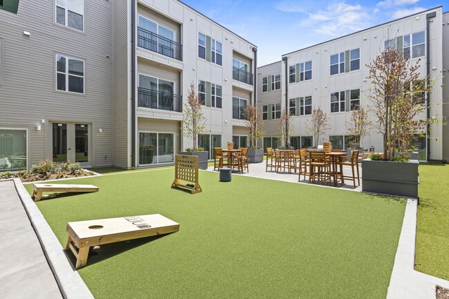 596 W 9th St unit ID1335745P, Dallas, TX 75208 - photo 3