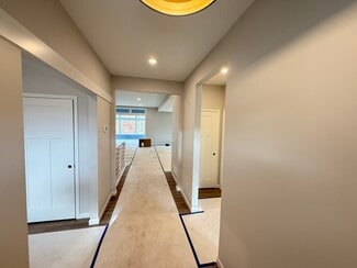 3275 Hollace Dr, Jenison, MI 49428