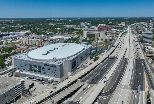 The Kia Center Kia Center is an indoor arena located in the Parramore area near I-4.