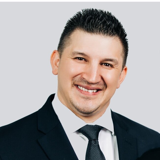 Agent Photo