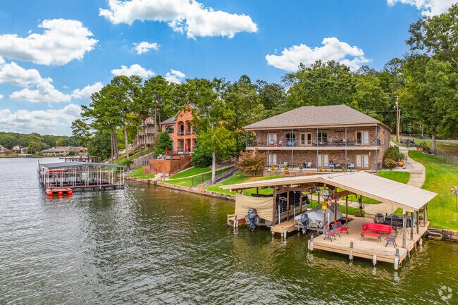 Piney features luxury lakeside homes.