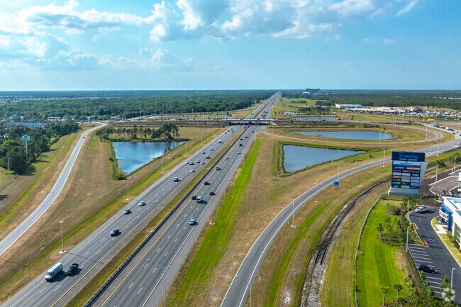 Georgetowne offers easy access to major highways providing for convenient travel.