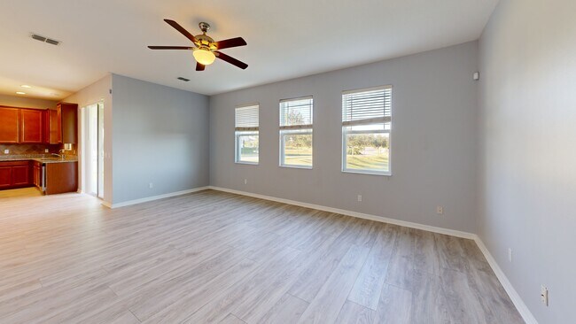 15898 Citrus Grove Loop, Winter Garden, FL 34787 - photo 2