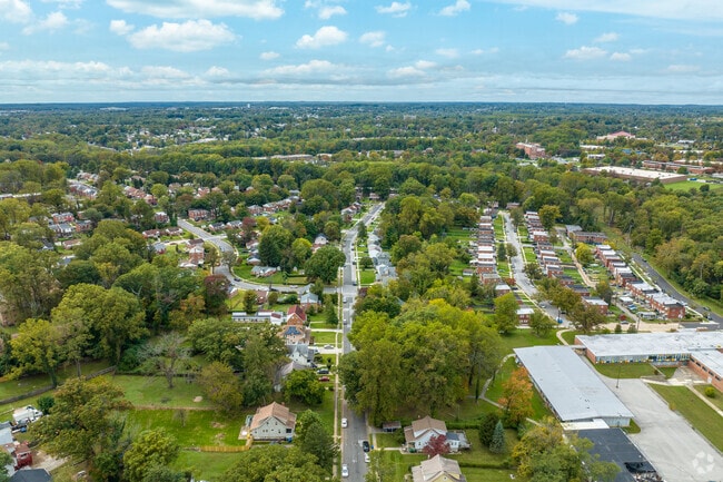 Grove Park is less than 10 miles from Downtown Baltimore.