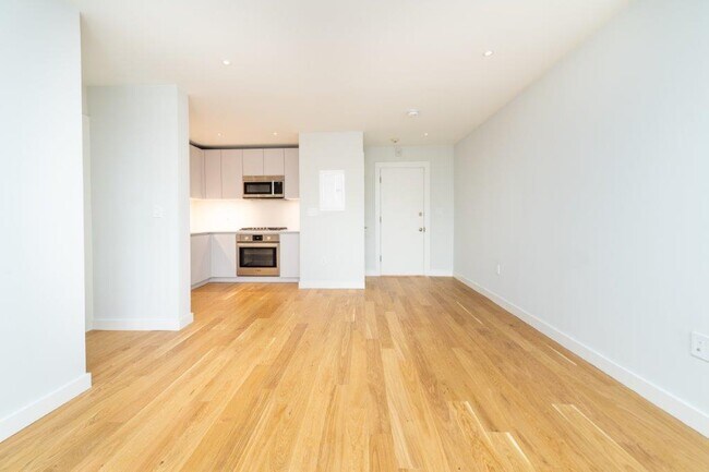56 Saint Stephen St unit 17, Boston, MA 02115 - photo 3