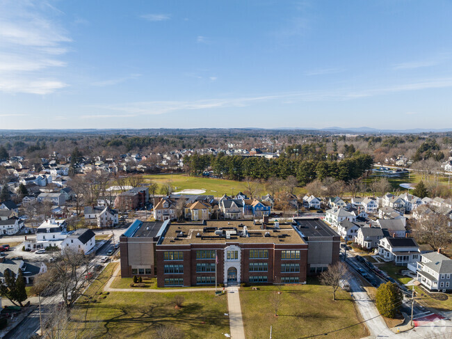 Mount Pleasant Elementary School in Nashua, NH serves grades K-5.