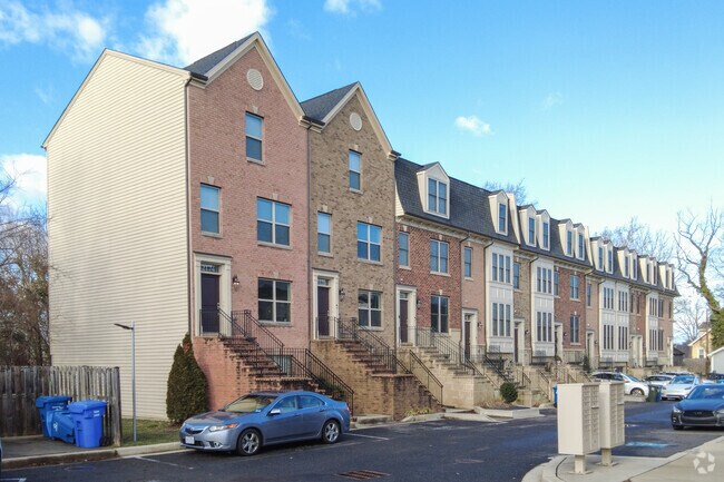 New row homes are a popular option among residents of the Gateway neighborhood.