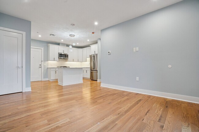 106 Montgomery St unit 2A, Bloomfield, NJ 07003 - photo 3