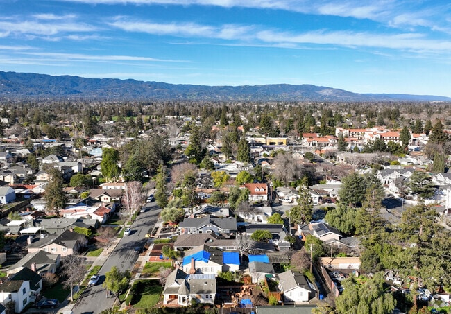 A peaceful community with easy access to the big city, Campbell is a commuter haven.