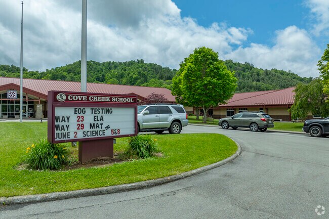 Cove Creek Elementary benefits from a high-quality education system focused on innovation and student success.