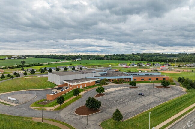 Oak Crest Elementary School
enrolls over 400 students.