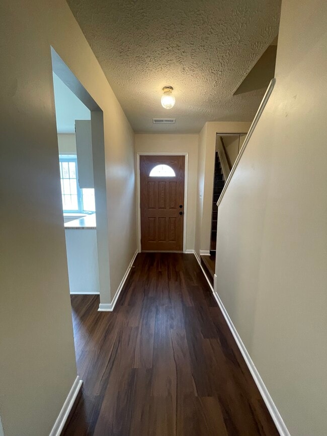 8234 Roanoke Ct, Severn, MD 21144 - photo 3