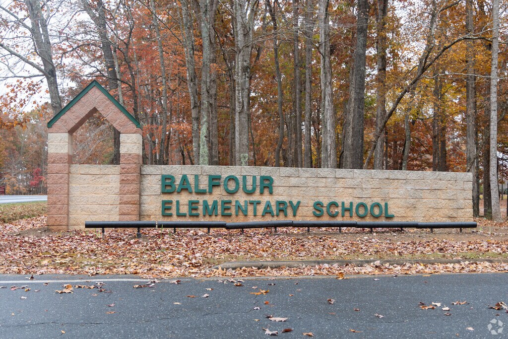 Balfour Elementary School has 521 students in grades PK, K-5.