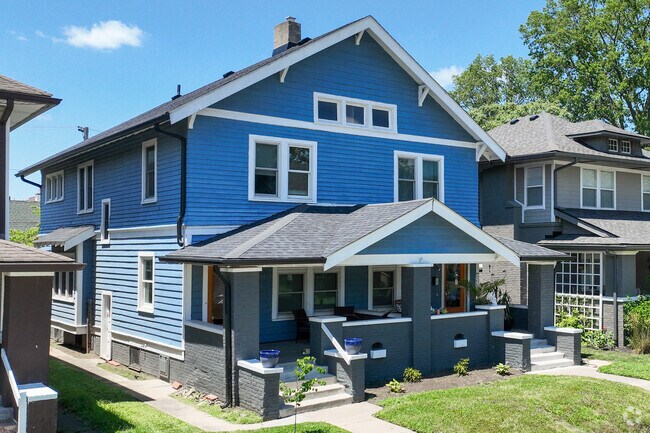 Colonial Revivals make up most of the neighborhoods in Mapleton Fall Creek.
