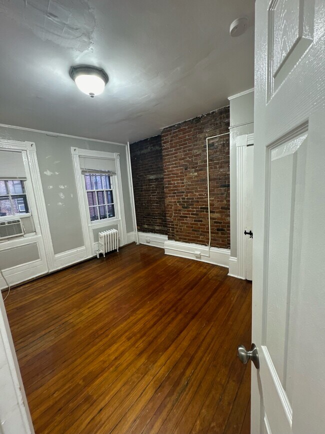 2 Champney Place unit 1, Boston, MA 02114 - photo 4