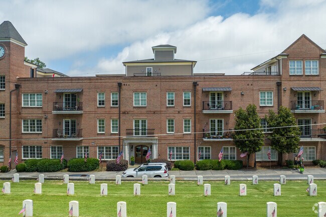 Fort Hill-Roosevelt features a variety of housing types including history condos.