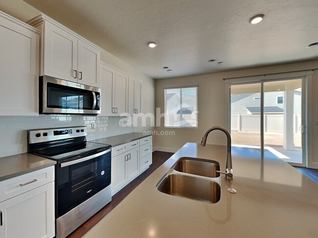 1408 E Ludlow St, Kuna, ID 83634 - photo 4