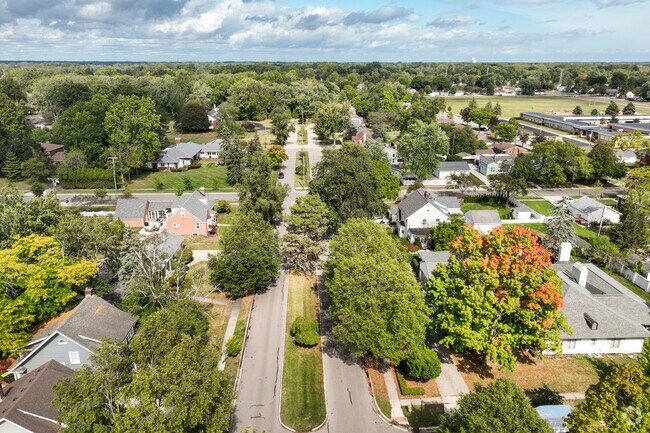 Northeast Monroe is a quiet family friendly community just outside of Detroit.