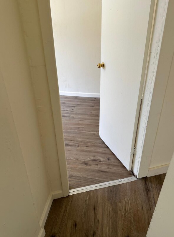 120-122 Grand Ave unit 1, Akron, OH 44302 - photo 7