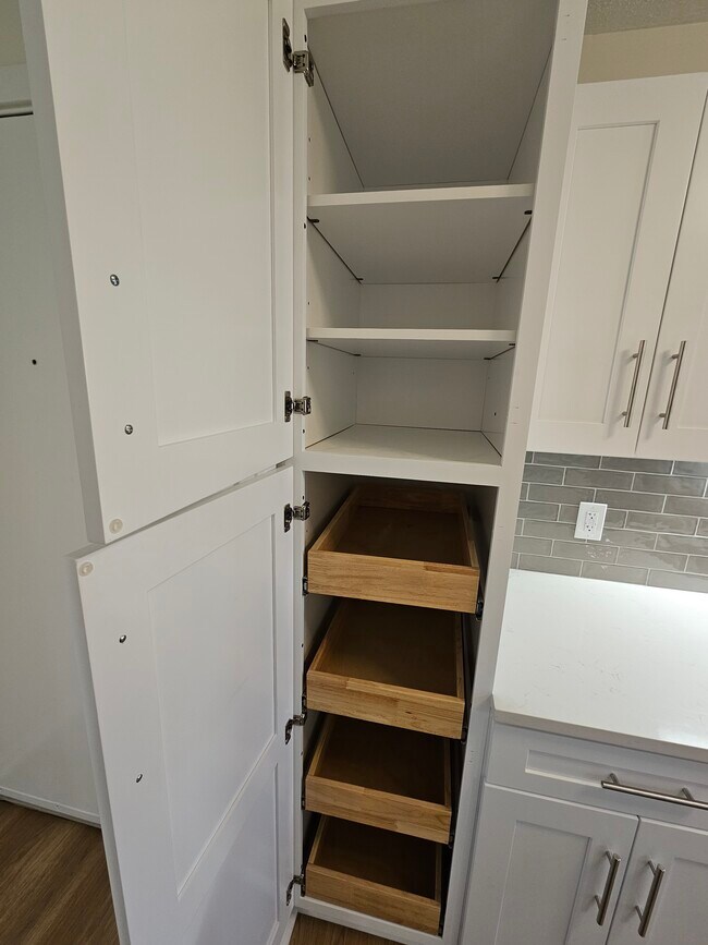 93 Heritage Village unit B, Southbury, CT 06488 - photo 7