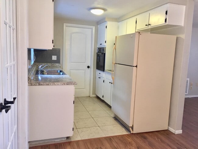 3743 Woodcock Dr unit House 1, New Port Richey, FL 34652 - photo 7