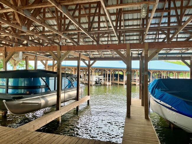 647 Fairview Dr, Mineral, VA 23117 - photo 5