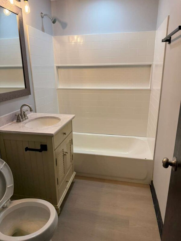 1379 River Dr Unit 5, Calumet City, IL 60409