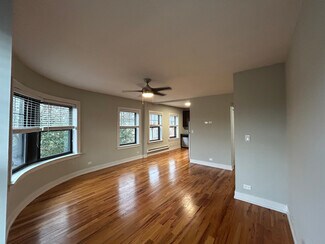 545 Chestnut St, Winnetka, IL 60093