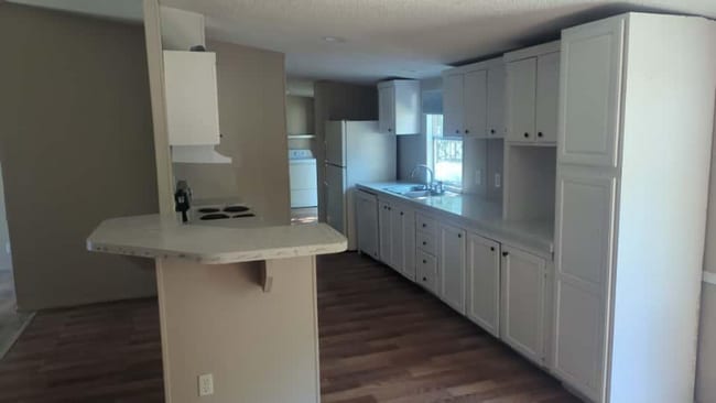 114B Ava Ln, Trinity, TX 75862 - photo 5