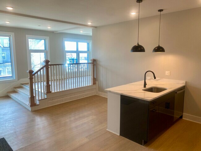 379 Somerville Ave unit 3, Somerville, MA 02143 - photo 4